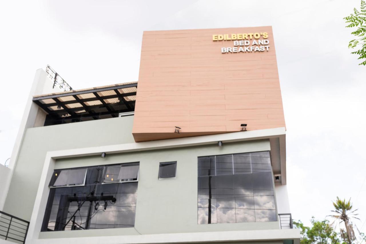 Oyo 471 Edilberto'S Bed And Breakfast Tagum Exterior foto